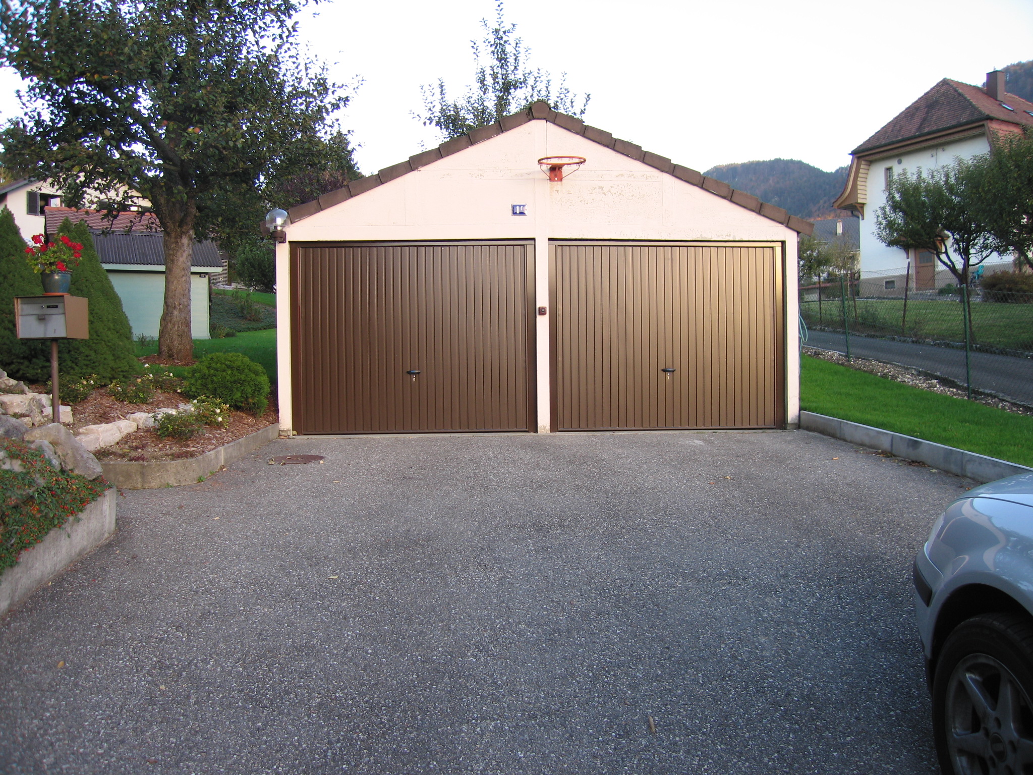Porte basculante